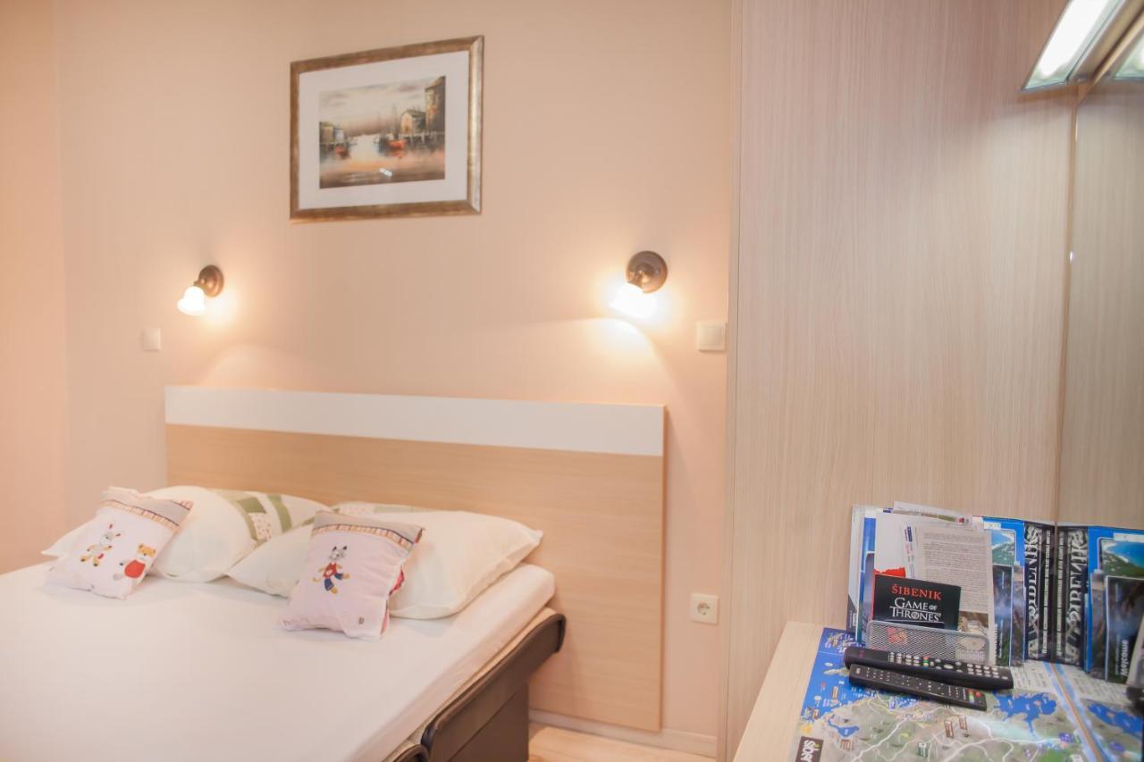 Aria & Scala Apartment Sibenik Bagian luar foto